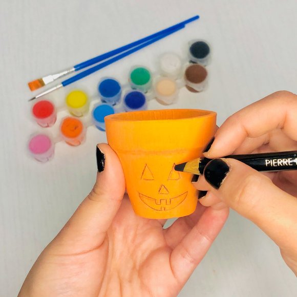 Halloween DIY Clay Kit - Picture 7 of 14